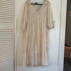 Gap maxi dress with built in slip dress sheer and dainty sz M